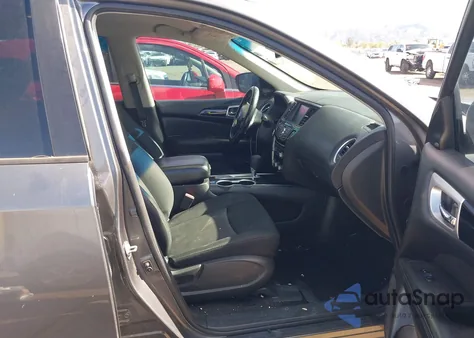 2019 Nissan Pathfinder Sv z USA, uszkodzony, nr VIN 5N1DR2MN2KC618247